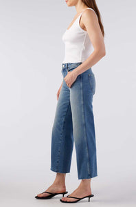 Amo Marjorie - Mid Rise Relaxed Crop